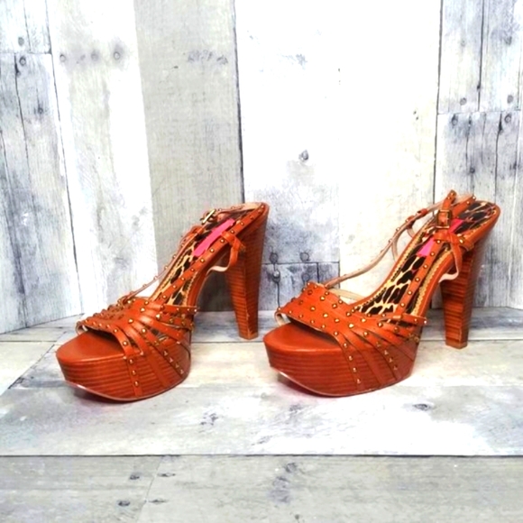 SOLD ✨️Betsey Johnson Strappy Studded Stacked High Heel Platform Shoes Excellent - Picture 10 of 10